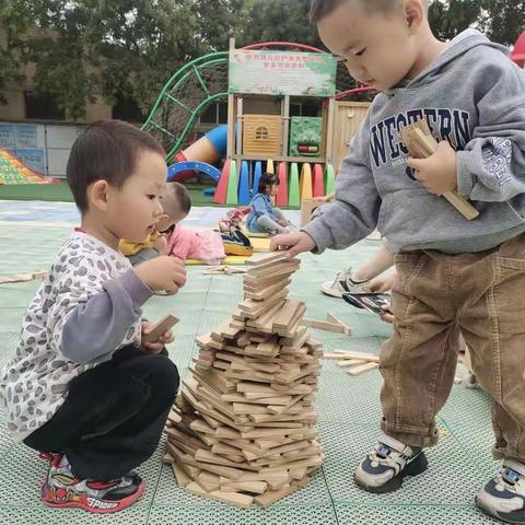 东方幼儿园小班益奇趣积木搭建分享