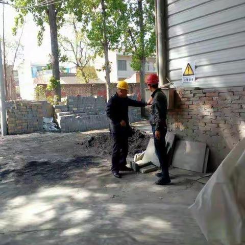 阜寨镇安监站检查金盾水泥制品有限公司