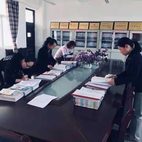 以检查促规范         以规范促提升  ——开发区山前小学教案、作业月检查活动