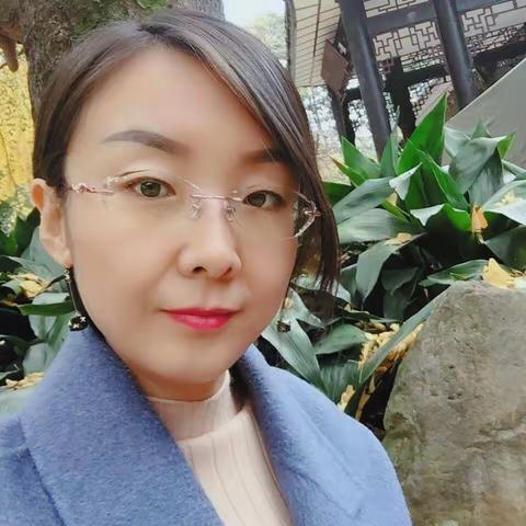 成都，这个陌生的城市，感觉总体还行，挺大，日常节奏不快，有点古旧，韵味十足！