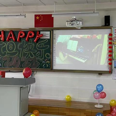 【二年级一班】庆元旦，迎新年，携手共进，凝心聚力共成长——宝通街小学元旦文艺汇演