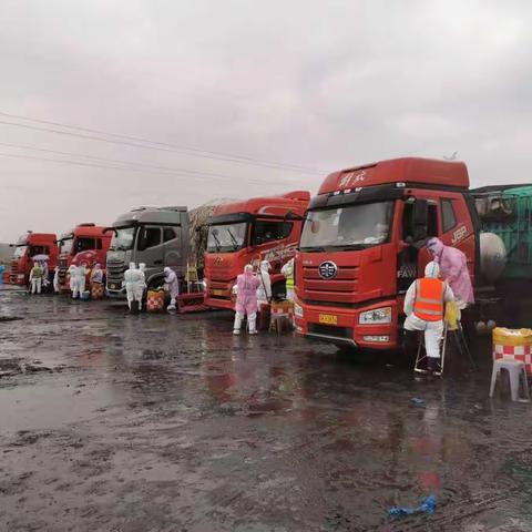 襄垣县治超办勇当坚毅逆行者