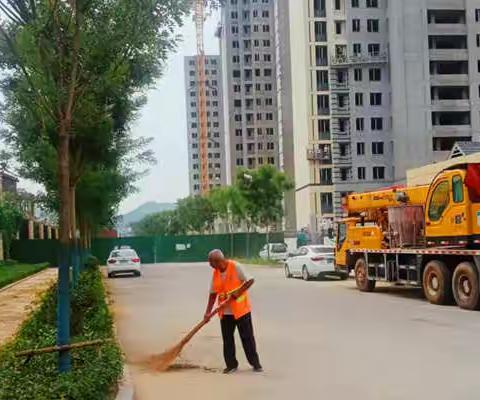 【中心农环】强化驻地清理，共建宜居城镇