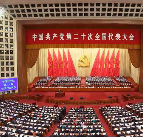 撸起袖子加油干，风雨无阻向前行