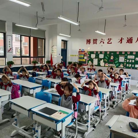 吟诵经典  经典吟诵 博才梅溪湖小学北校区二年级（7）班经典吟诵课堂