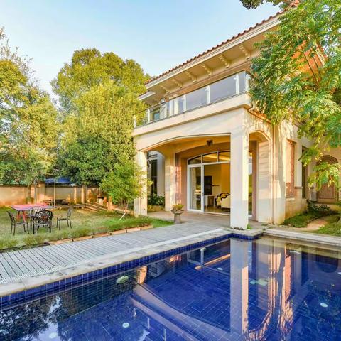 墅曌–揽湖苑/惠州白鹭湖美式轻奢9房15床豪华泳池度假别墅