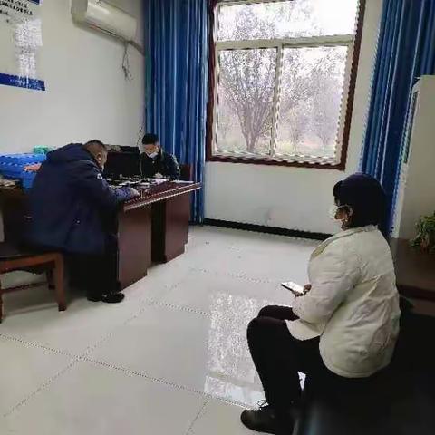 龙门镇东白矾社区1月12日工作动态: