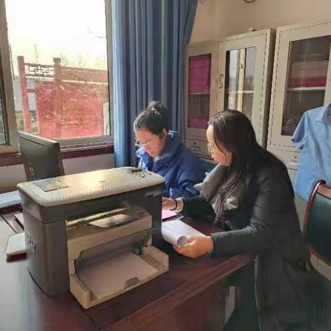 龙门镇东白矾社区2023年1月10日工作动态: