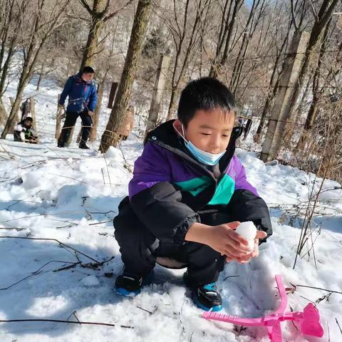 快乐的寒假生活——一年级四班白丙文