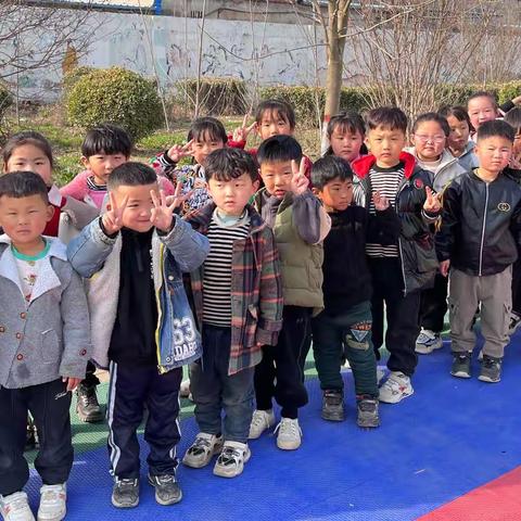 潘庄镇中心幼儿园4月份第二周大班活动纪实