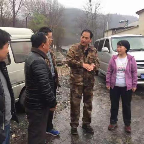 副市长王建霞冒雨到管陶乡督导检查