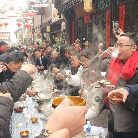 阔别多年的“边城年味”浓浓回归了……