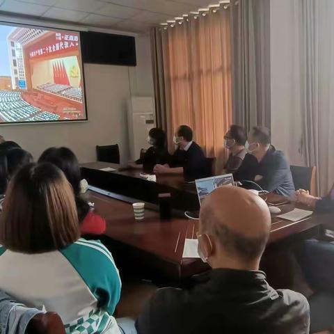 县商务局学习贯彻党的二十大报告精神