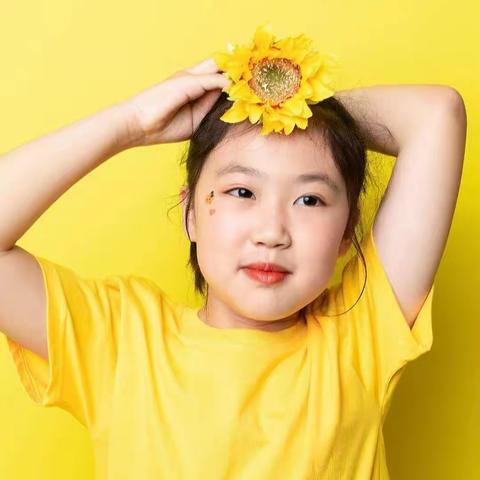 李子雯六年级上成长手册