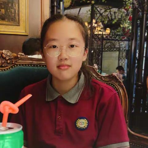 李子雯五年级下学期成长手册