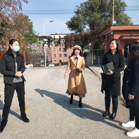 走基层     抓党建    促发展---东洲区教育局领导走进虎南路小学