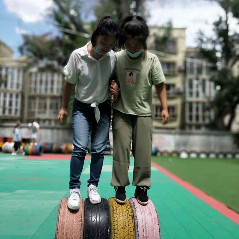 【南安幼儿园】以孩子的角度去寻找户外游戏中的快乐！