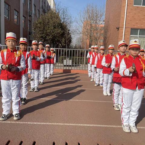 清风徐徐，镲声阵阵，阳光少年，勇往直前——兰村学校课后服务纪实