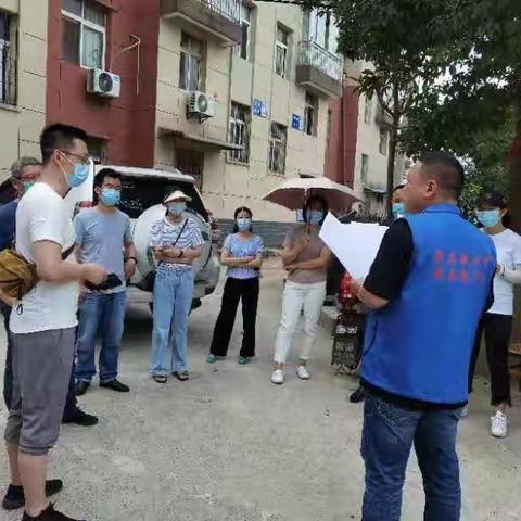 迎“双创”复查，清洁美丽家园。