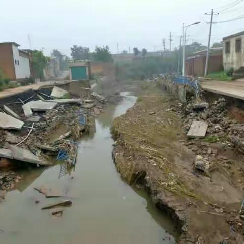 不等不靠，自力更生，上下齐心，携手共建!__康二城镇灾后恢复工作纪实（一）