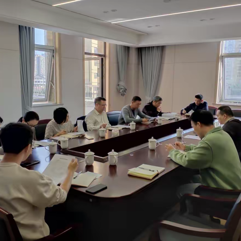 傅静刚调研物业公司与旅发公司