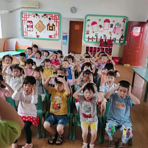 2021年上学期京华幼儿园晨光二班期末汇报总结