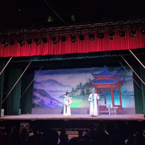 喜迎“二十大”，桂林洋开发区总工会送琼剧下乡
