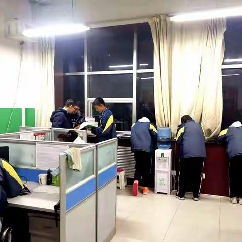 你看，你听……