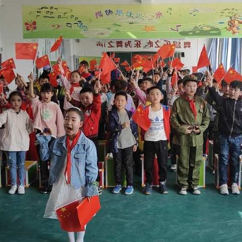 牢记历史，不忘使命！祖国我爱您！庆祝祖国70周年，《我和我的祖国》诗歌朗诵比赛！