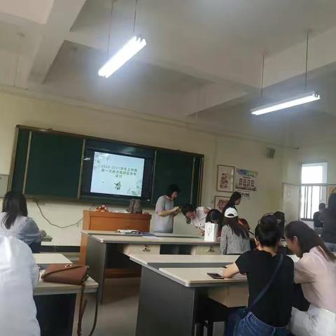 博研约取，厚积薄发——记东城区第一次美术教研活动。