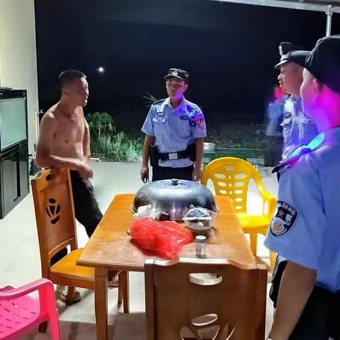 春节不打烊、护路不停歇——海棠区护路办铁路联防队开展春节期间爱路护路巡查工作