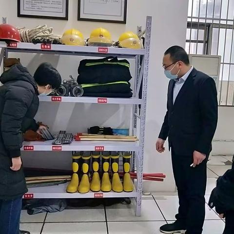 中山街道宁远街社区积极开展高层楼宇消防安全检查