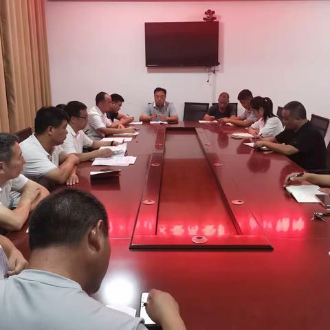 冯塘乡传达区委常委会（扩大）会议精神