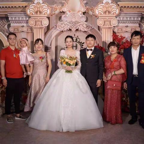 【鸣谢】感谢洪连江、林秀偏伉俪对龙西学校的关心与支持