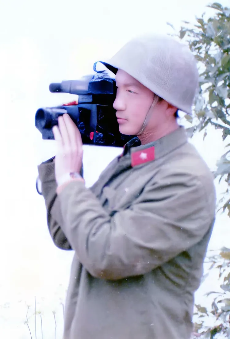 “兰剑-b”血战，一个不拿枪冲锋的士兵（1）