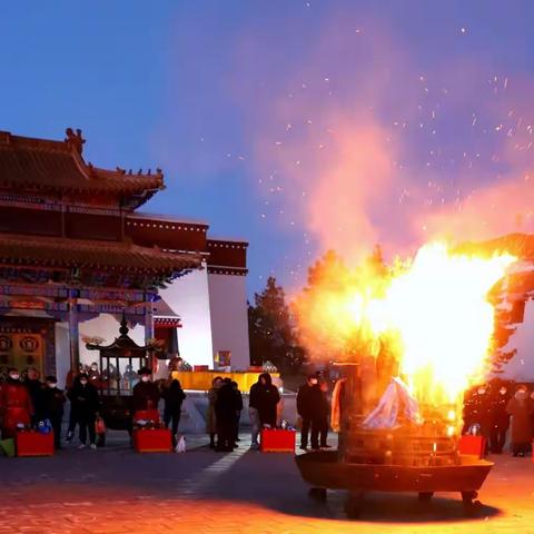 昆都仑召祭火活动