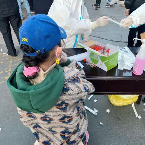 《突如其来的居家生活》连云港市苍梧小学西四（1）班王曦苒 指导老师：陶芝