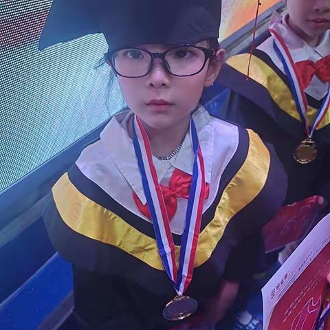 金色摇篮曙光幼儿园幼大五班千芷露宝贝个人成长记录