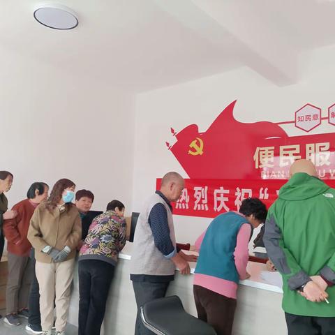 祝天下所有的妇女朋友们“三八”节快乐，越活越漂亮！