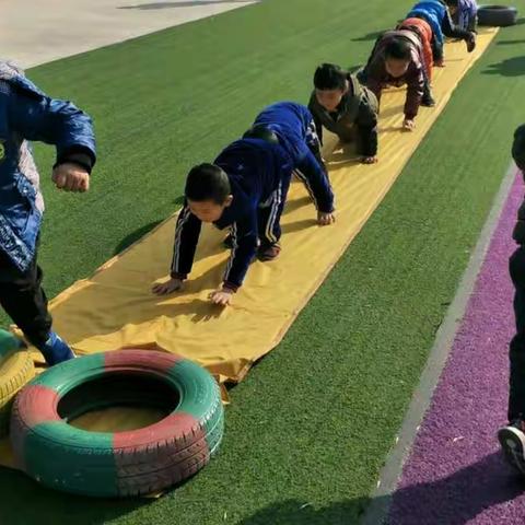 花官镇花官幼儿园“庆六一”汇报演出邀请函