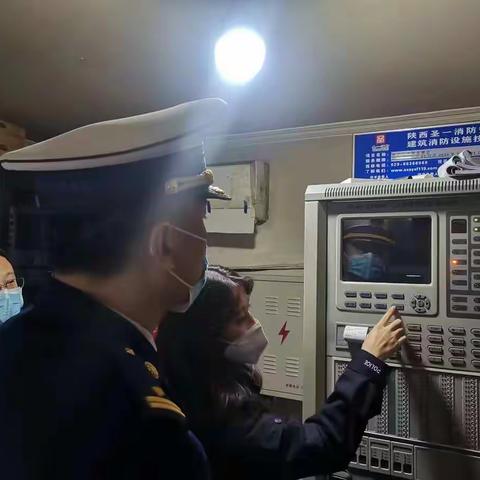 莲湖区安委办联合区消安委办对辖区部分隔离酒店和封控小区开展消防安全督导检查工作