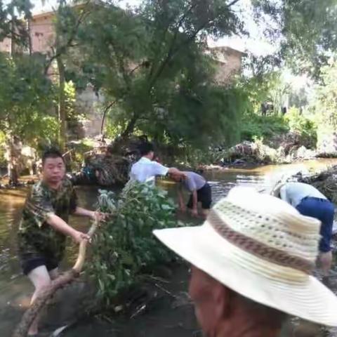 疏浚河道，保障安全渡汛——黄沙镇三街清理河道专题报道