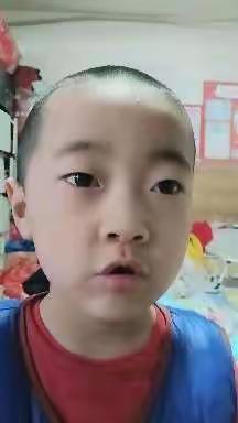 我是榆林市榆阳区全兴幼儿园中一班的艾梦涛，希望大家喜欢我，支持我，请把点赞送给我！