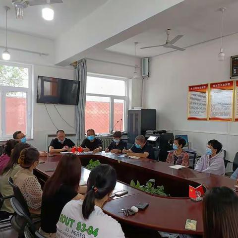 【工作动态】小陈乡中学召开校级家委会会议