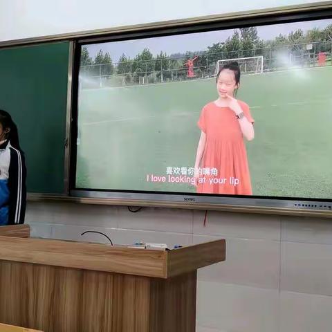 Shine Your Stage闪耀你的舞台2019级初二English Talent Show决赛纪实