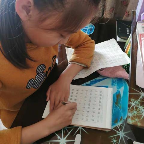 春光明媚到清明—曲阳桥小学四年级二班清明假期活动