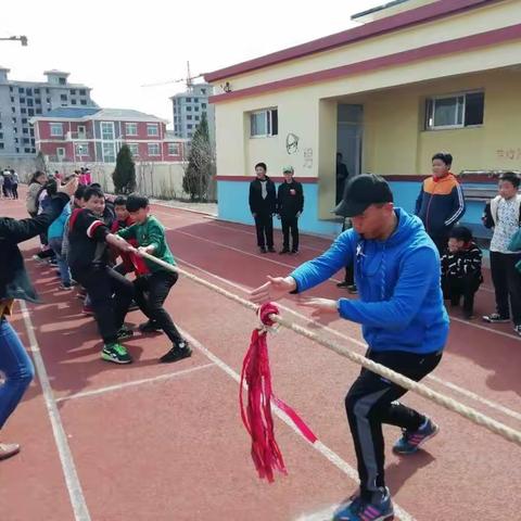 【青西新区六汪小学】“和美向善、健康至上”——青西新区六汪小学拔河比赛