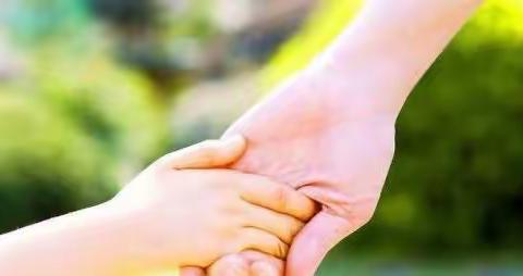 温情陪伴     共渡难关     ——记八中八三班抗击疫情系列之亲子活动