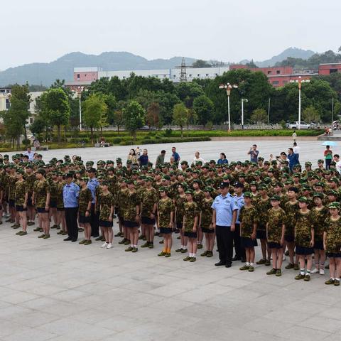 开学季 铜矿中学新生军训