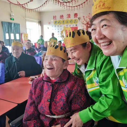 磴口县康恩老年公寓11月温馨生活回顾